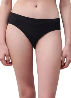 Norah Brief
