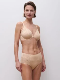 Norah Covering molded front closure bra