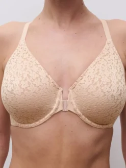 Norah Covering molded front closure bra