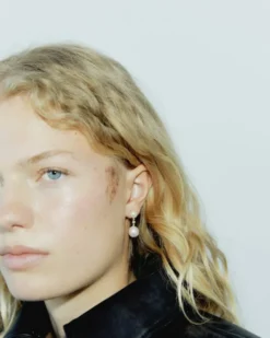 Odile Pearl Earrings