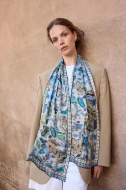 PAISLEY LOVE Scarf
