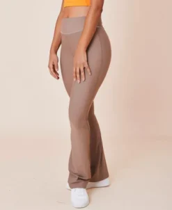 Peak high-waist flared brushed leggings - Hazel