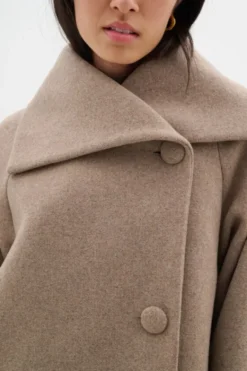 PerryIW Short Coat