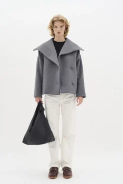 PerryIW Short Coat