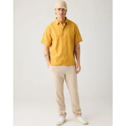 Relaxed structure short sleeve shirt