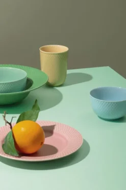Rhombe Krus 33 cl sand porcelæn
