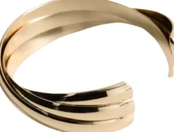 Rigid bracelet with relief