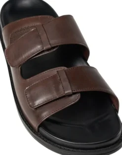 Sandal