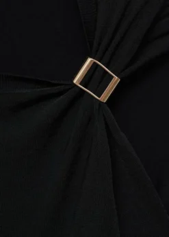 Short-sleeve jumper with metallic d