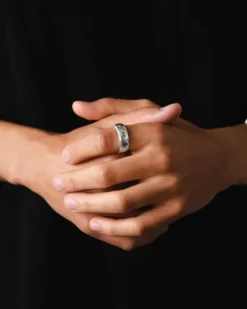 Signature Ring