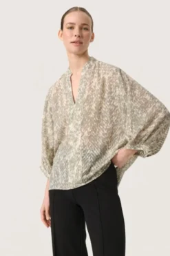 SLOsaka Amily Blouse