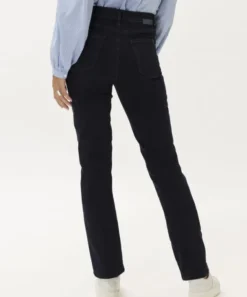 STYLE. CAROLA