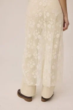 Summer 1 Lace skirt