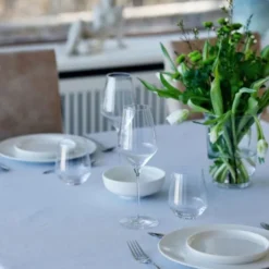 Table cloth