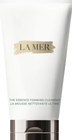 The Essence Foaming Cleanser Face Wash