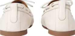 TH SLEEK LEATHER BOAT SHOE