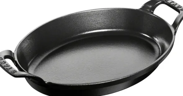 Ugnsform 28 Svart Oval Gjutjärn