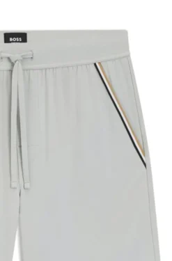 Unique Shorts CW