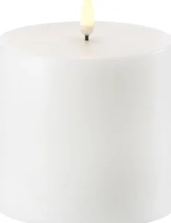UYUNI Lighting - LED Pillar Candle - Nordic White - 10,1 x 10 cm