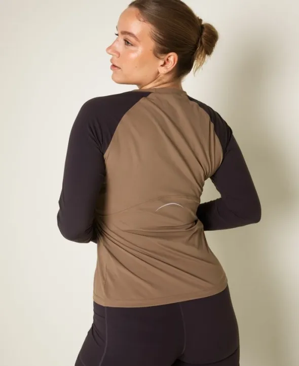 Vital reflective langærmet tee - Hazel