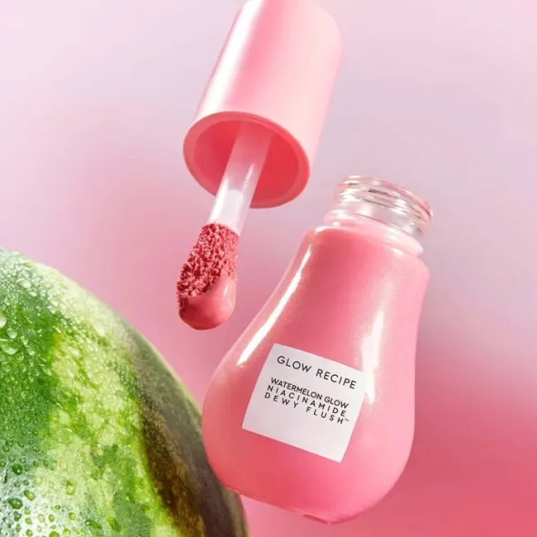 Watermelon Glow Niacinamide Dewy Flush - Flytande, uppklarande rouge