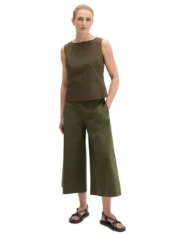 Woven Blouses Sleeveless