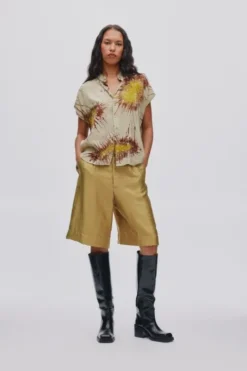 Woven gold shorts - Feliza