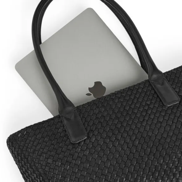 Wrenmbg Shopper, Weave