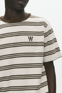WWEaston tee 25381