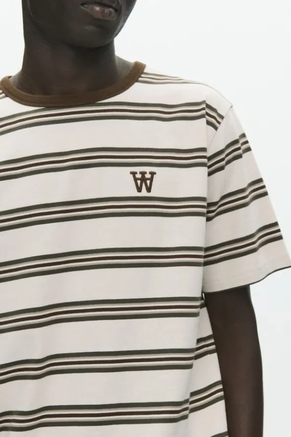 WWEaston tee 25381