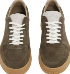 Wynn Sneaker